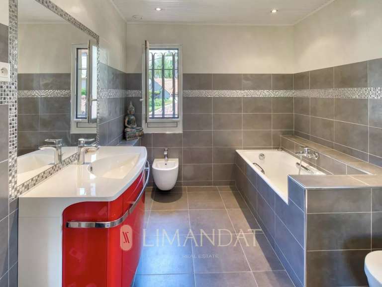 Villa La Turbie - 4 chambres - 143m²