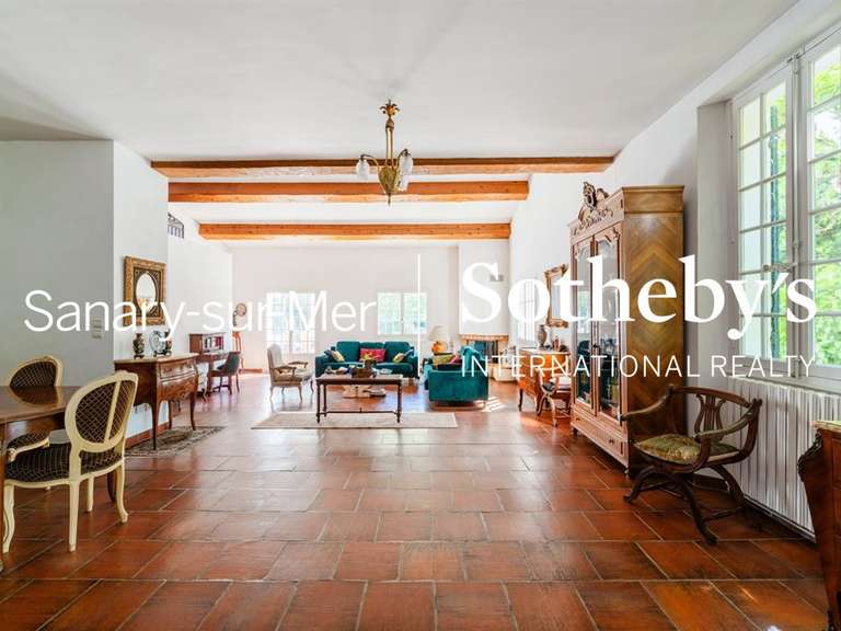 Maison La Valette-du-Var - 326m²