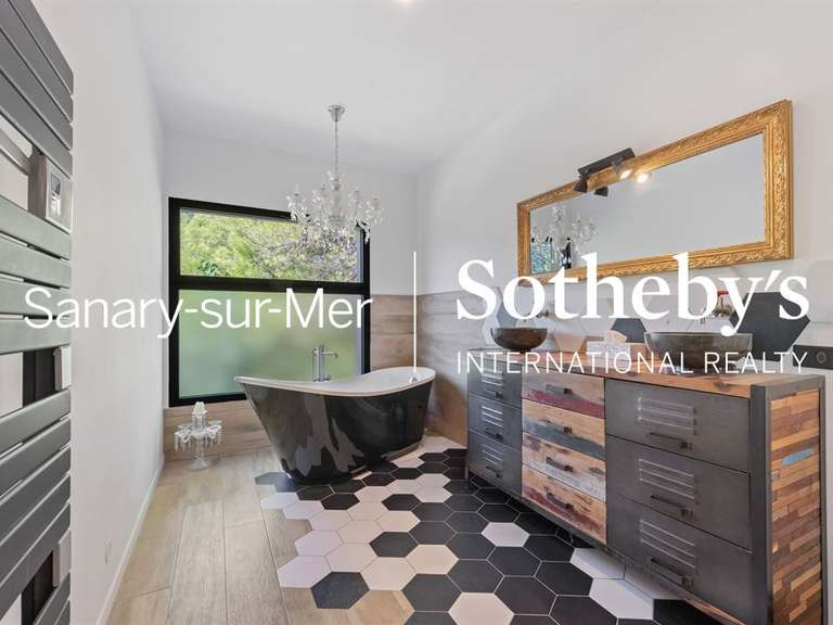 Maison avec Vue sur mer La Valette-du-Var - 5 chambres - 343m²