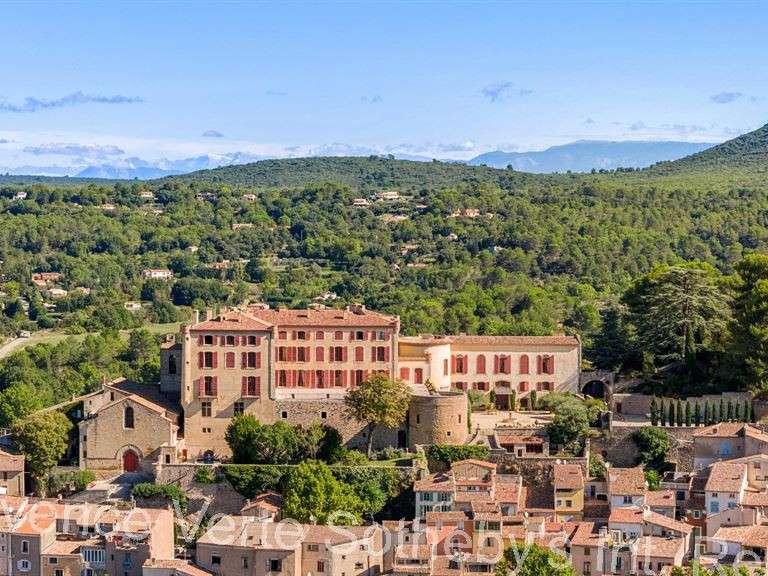 Château La Verdière - 5000m²