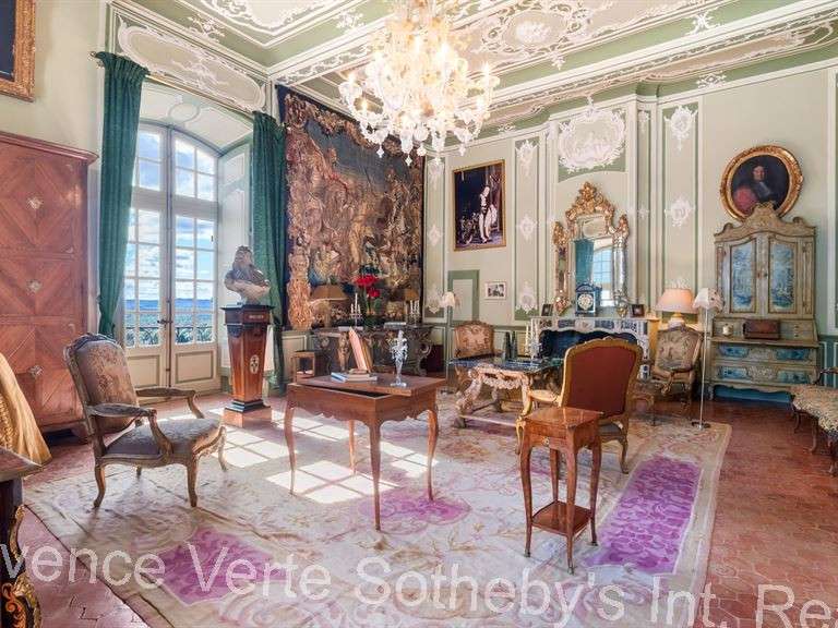 Château La Verdière - 5000m²