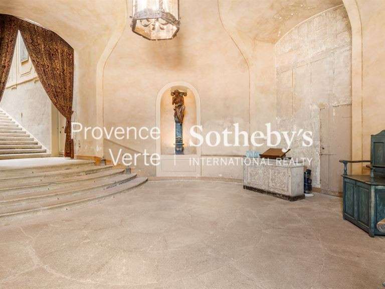 Château La Verdière - 5000m²
