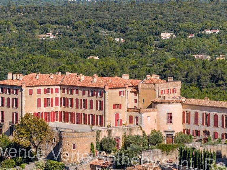 Château La Verdière - 5000m²