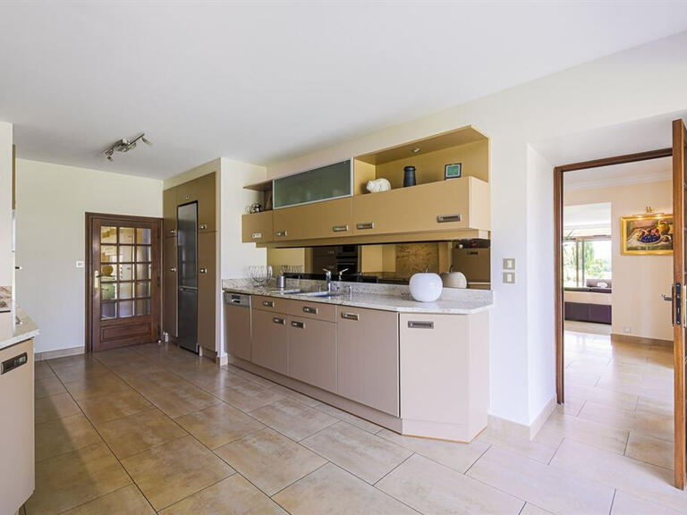 Maison La Verpillière - 5 chambres - 415m²
