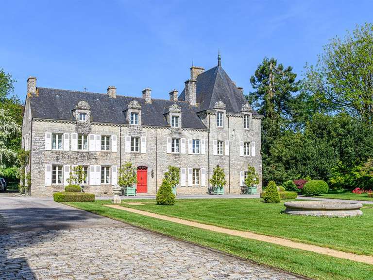 Manor La Vraie-Croix - 7 bedrooms - 550m²