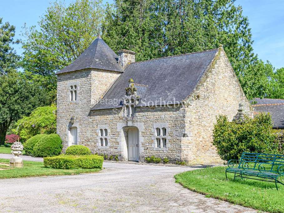 Manor La Vraie-Croix