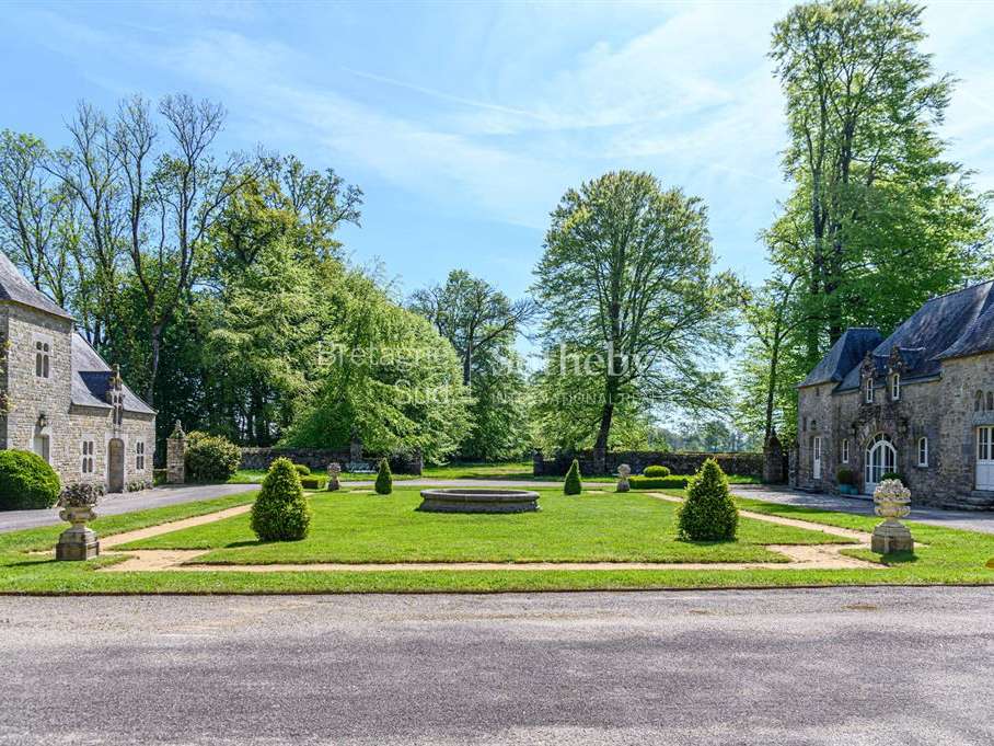 Manor La Vraie-Croix