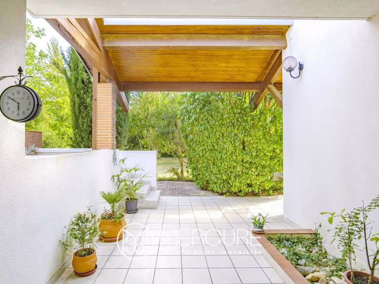 House Labarthe-sur-Lèze - 4 bedrooms - 320m²