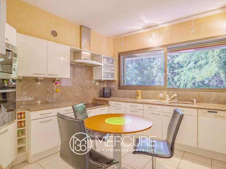 House Labarthe-sur-Lèze - 4 bedrooms - 320m²