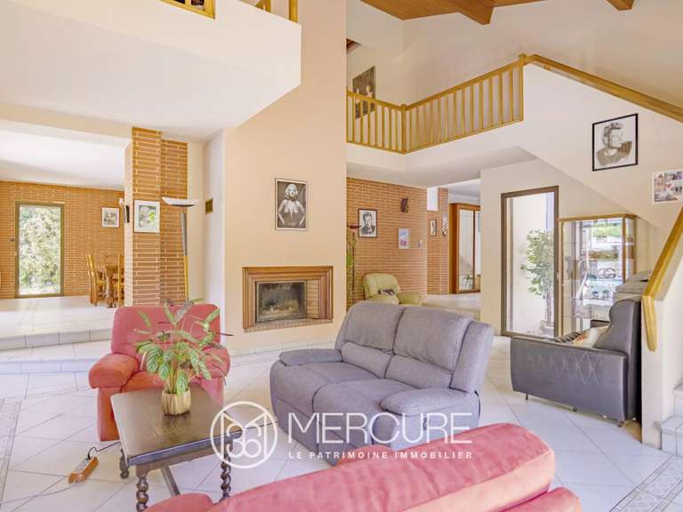 House Labarthe-sur-Lèze - 4 bedrooms - 320m²