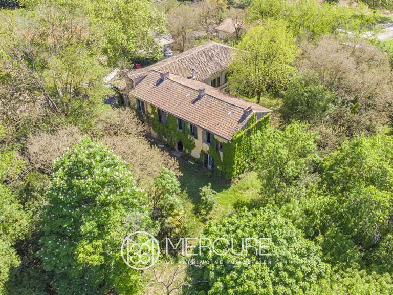 House Labège - 9 bedrooms - 438m²