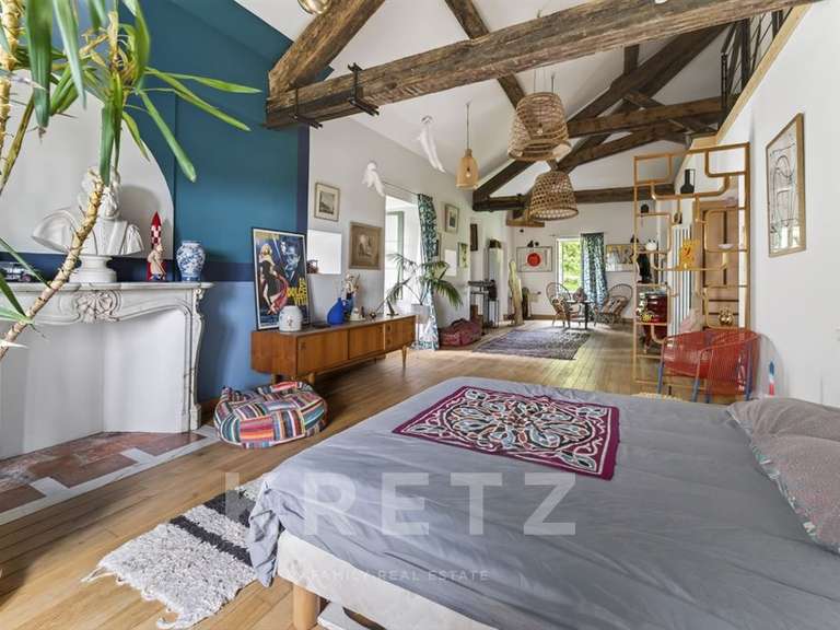 Château Lacaze - 9 chambres - 824m²