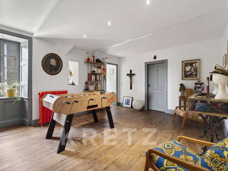 Château Lacaze - 9 chambres - 824m²