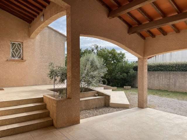 House Lacoste - 5 bedrooms