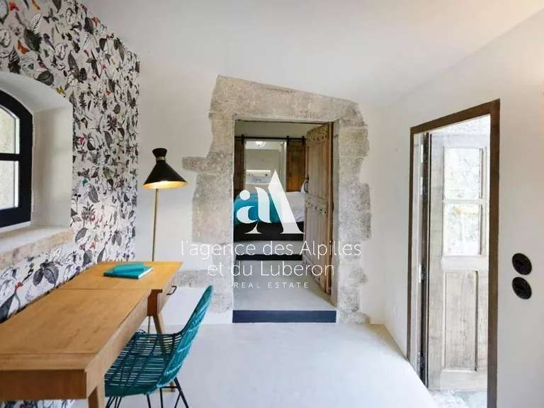 Maison Lacoste - 5 chambres - 10700m²