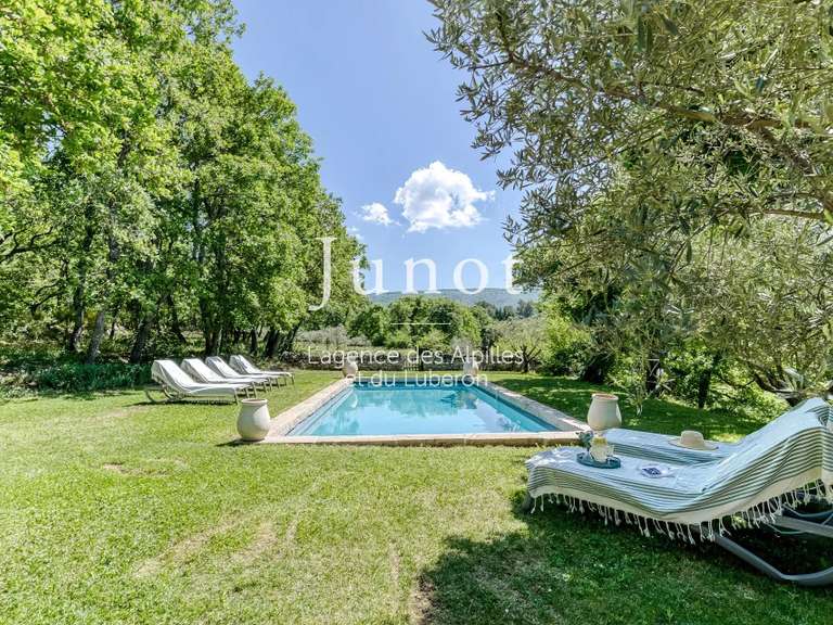 Maison Lacoste - 5 chambres - 10700m²