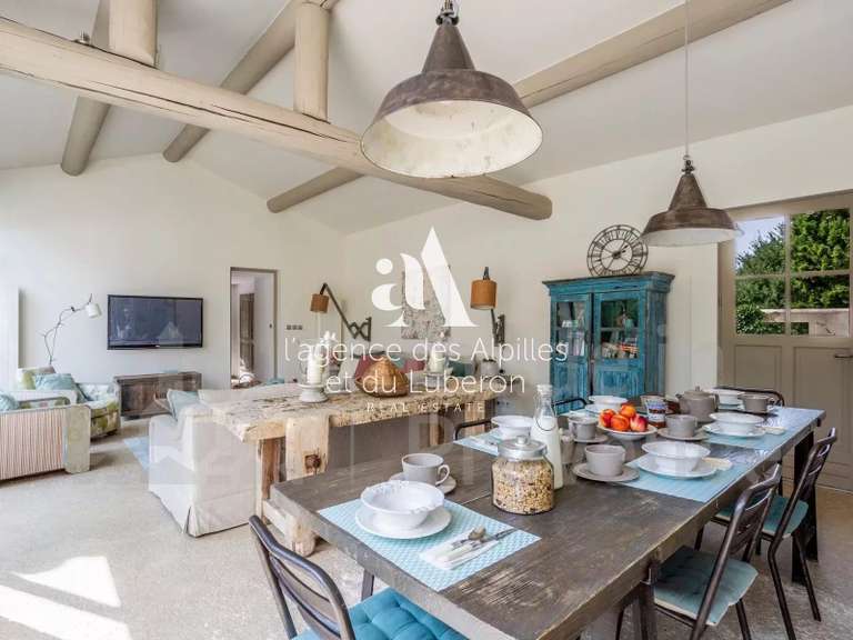 Maison Lacoste - 5 chambres - 10700m²