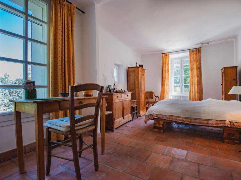 Maison Lacoste - 9 chambres - 300m²