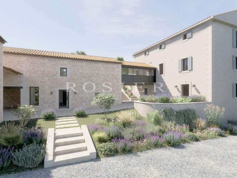 Maison Lacoste - 600m²