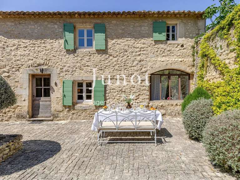 Maison Lacoste - 5 chambres - 10700m²