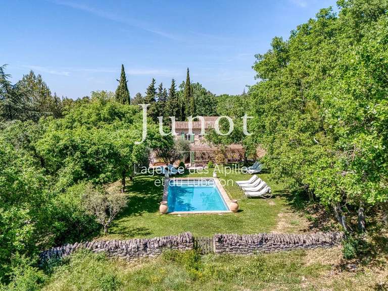 Maison Lacoste - 5 chambres - 10700m²