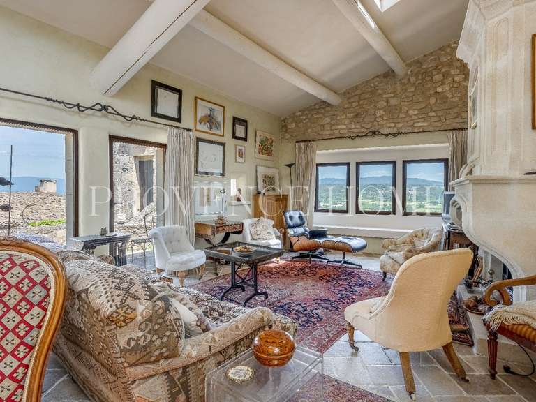 Propriété Lacoste - 4 chambres - 174m²