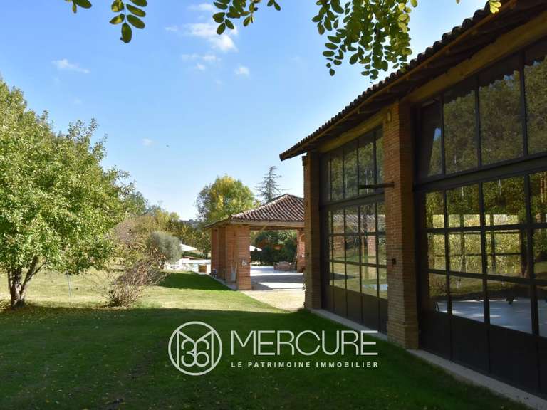 Propriété Lafrançaise - 1002m²