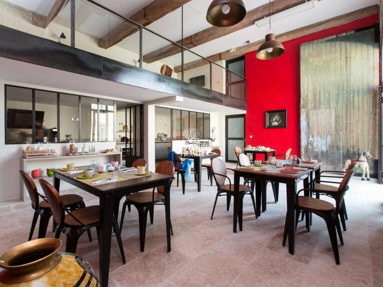 Maison Lagnes - 13 chambres - 858m²