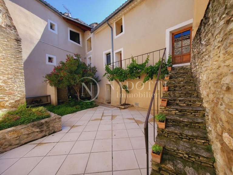 Maison Lagnes - 6 chambres - 196m²
