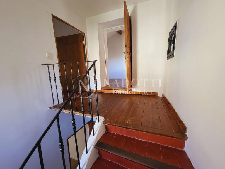 Maison Lagnes - 6 chambres - 196m²