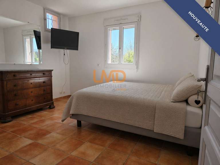 Maison Lagnes - 4 chambres - 212m²