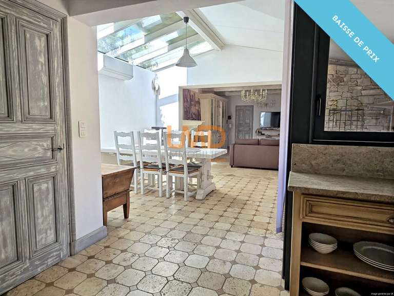 Maison Lagnes - 4 chambres - 212m²