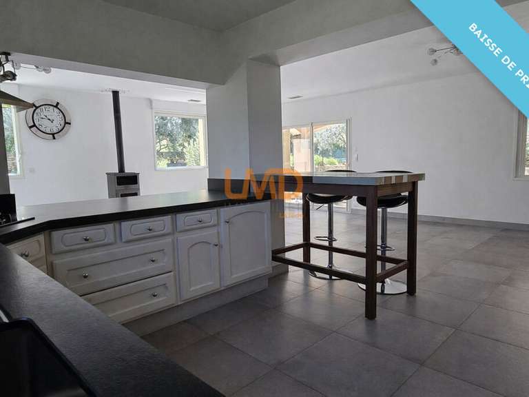 Maison Lagnes - 4 chambres - 212m²