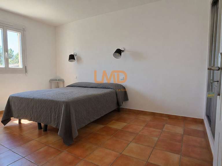 Maison Lagnes - 4 chambres - 212m²