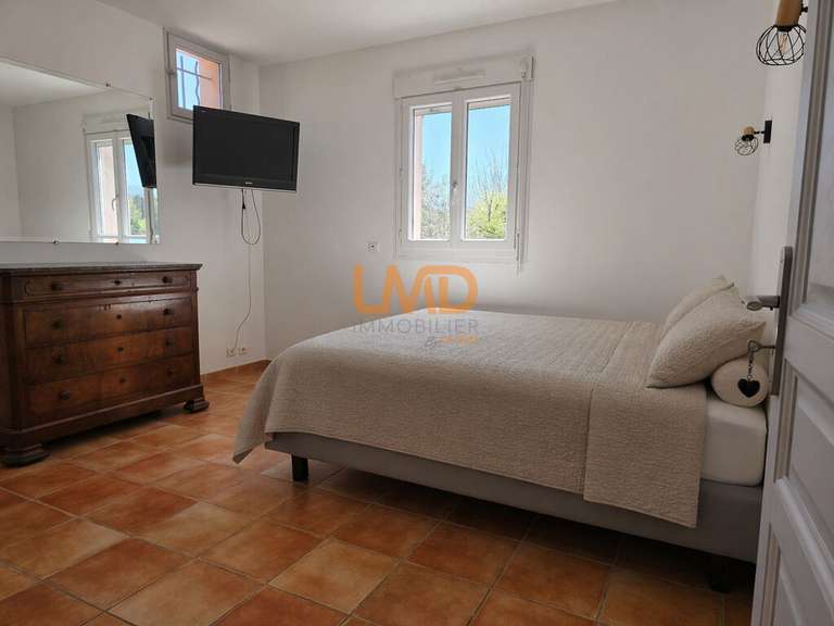 Maison Lagnes - 4 chambres - 212m²