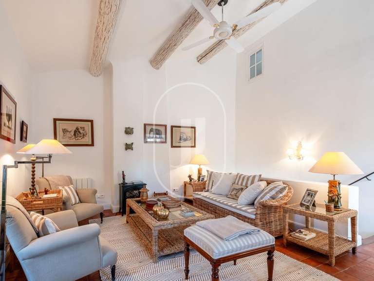 Maison Lagnes - 3 chambres - 120m²