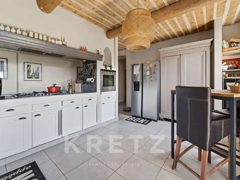 Maison Lagnes - 5 chambres - 256m²