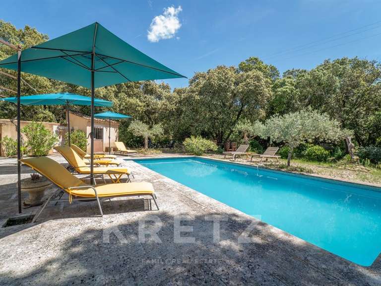 Maison Lagnes - 5 chambres - 256m²