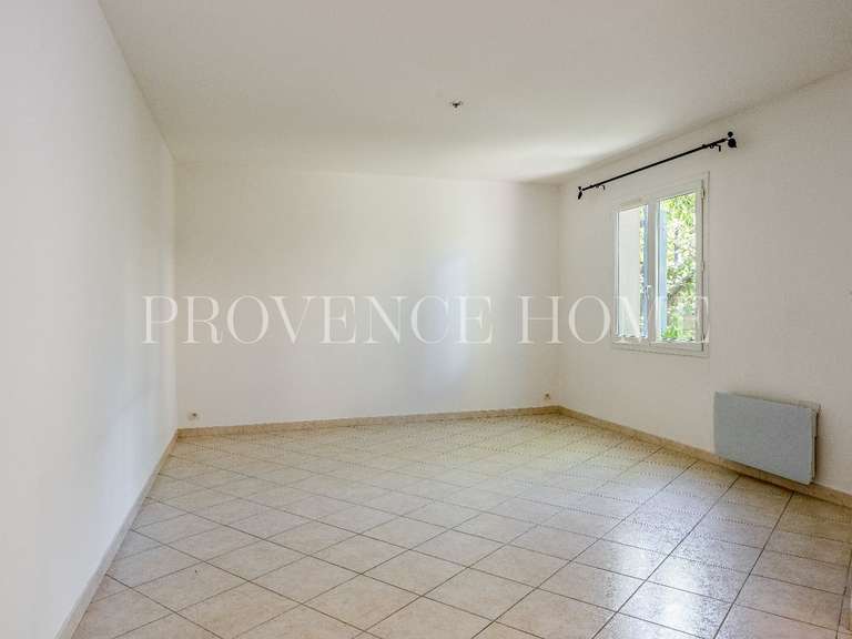 Maison Lagnes - 3 chambres - 127m²