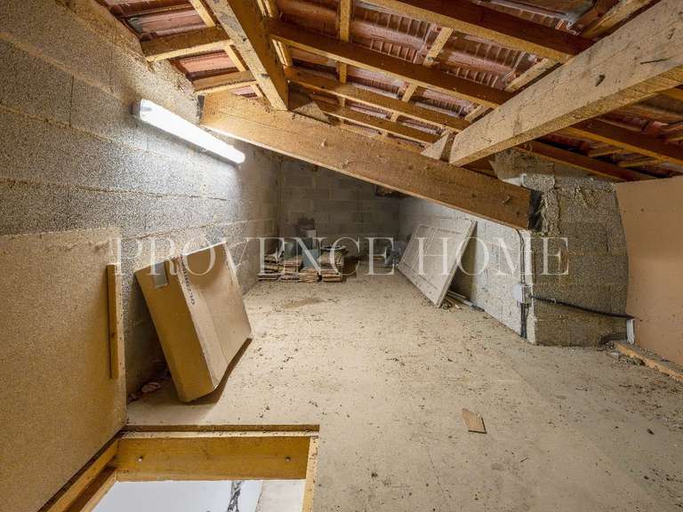 Maison Lagnes - 3 chambres - 127m²