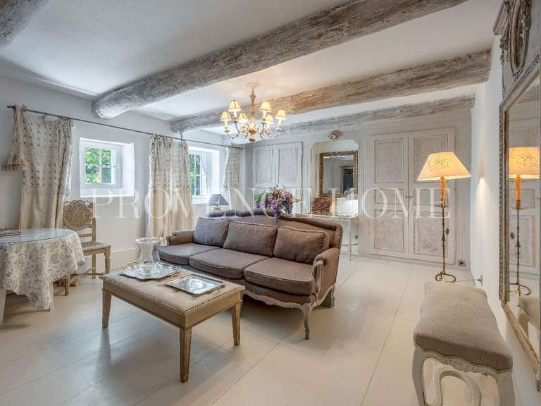 Propriété Lagnes - 10 chambres - 450m²