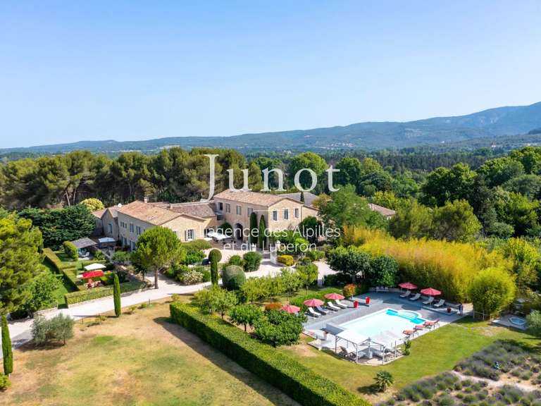 Propriété Lagnes - 9 chambres - 1150m²