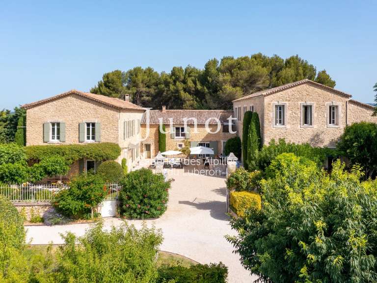 Propriété Lagnes - 9 chambres - 1150m²
