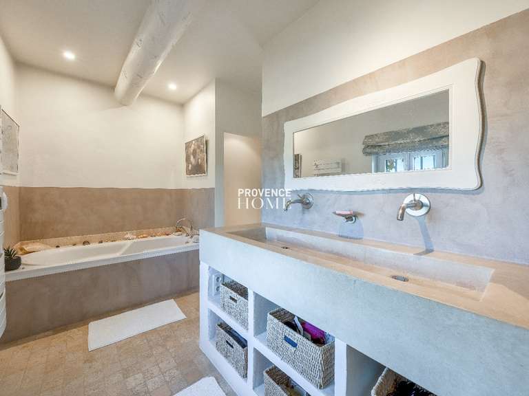 Propriété équestre Lagnes - 4 chambres - 222m²