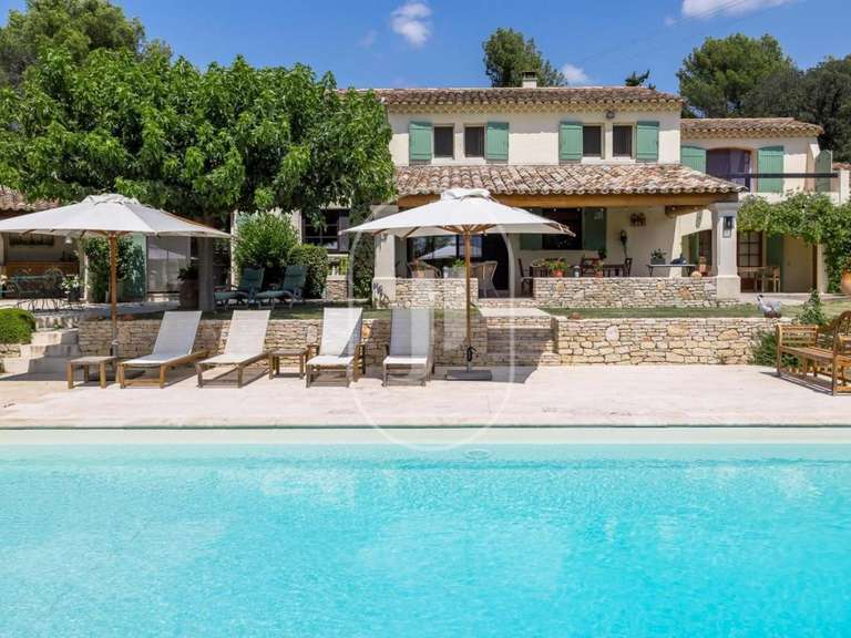Villa Lagnes - 7 bedrooms - 261m²
