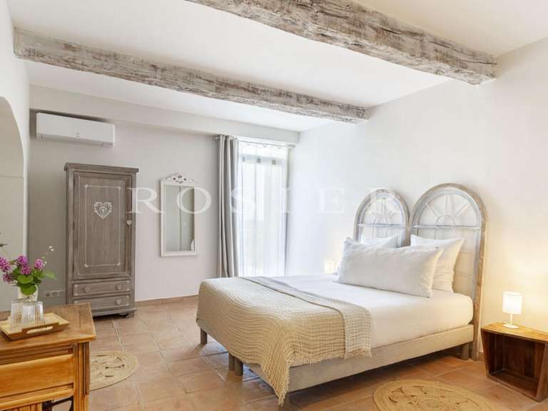 Villa Lagnes - 7 chambres - 455m²