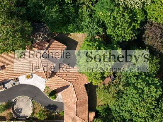 Maison Lagord - 4 chambres - 185m²