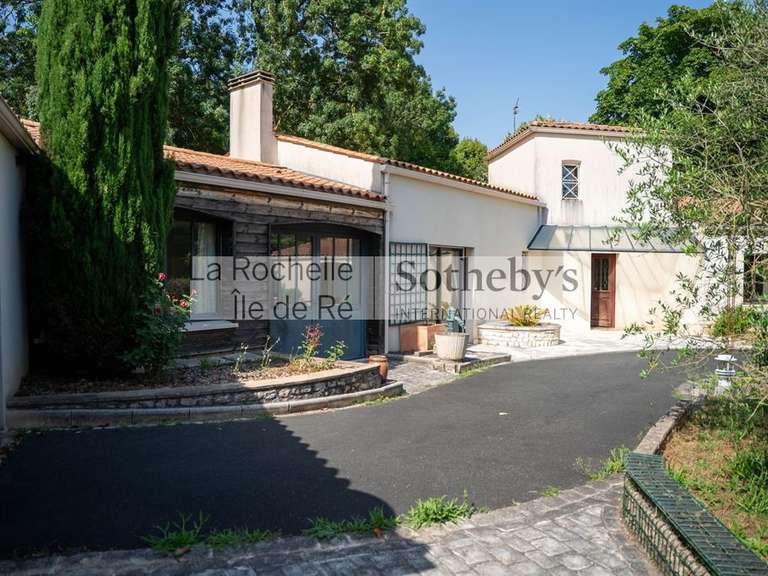 Maison Lagord - 4 chambres - 185m²