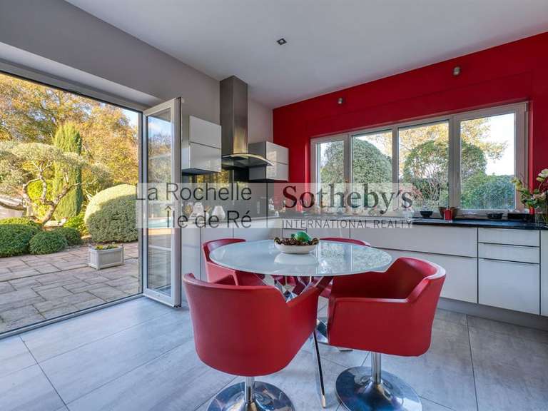 House Lagord - 5 bedrooms - 217m²