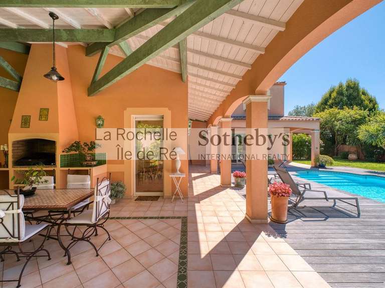 Maison Lagord - 4 chambres - 260m²